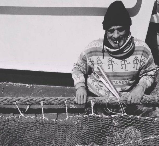 reti da pesca e pescatore crostacei